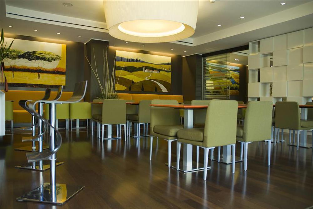 Hotel Cruise Lucino Restaurang bild